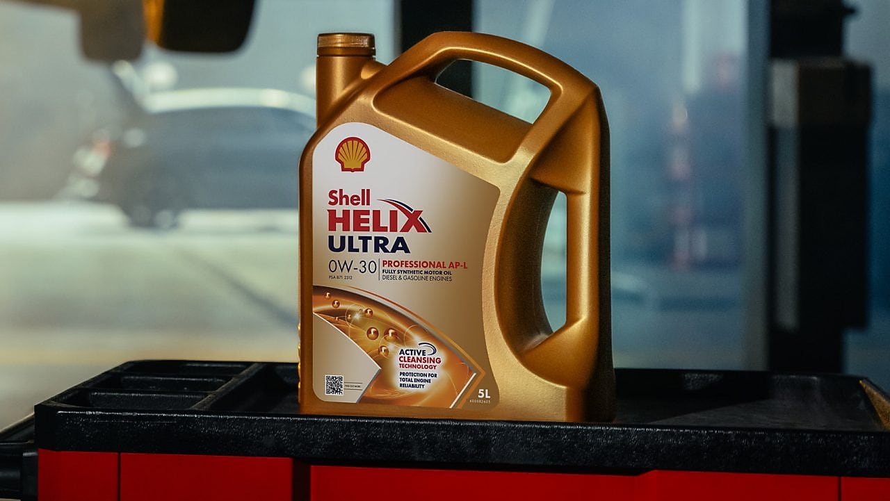 Shell Helix Ultra - A revolution in motor oil