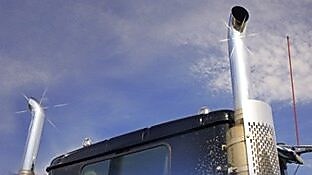 Shell Rimula düşük emisyonlu motor yağı