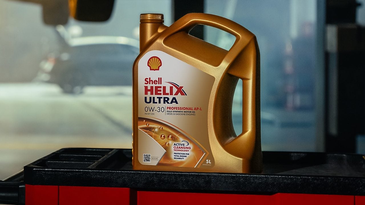 Shell Helix Ultra - A revolution in motor oil