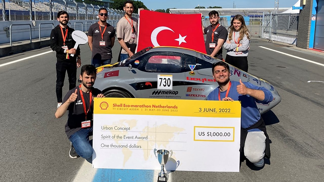 Karadeniz Teknik Üniversitesi öğrencilerinin oluşturduğu Enerji Teknolojileri Topluluğu, Spirit and Perseverance Award - Takım Ruhu ve Azim özel ödülünün sahibi oldu.
