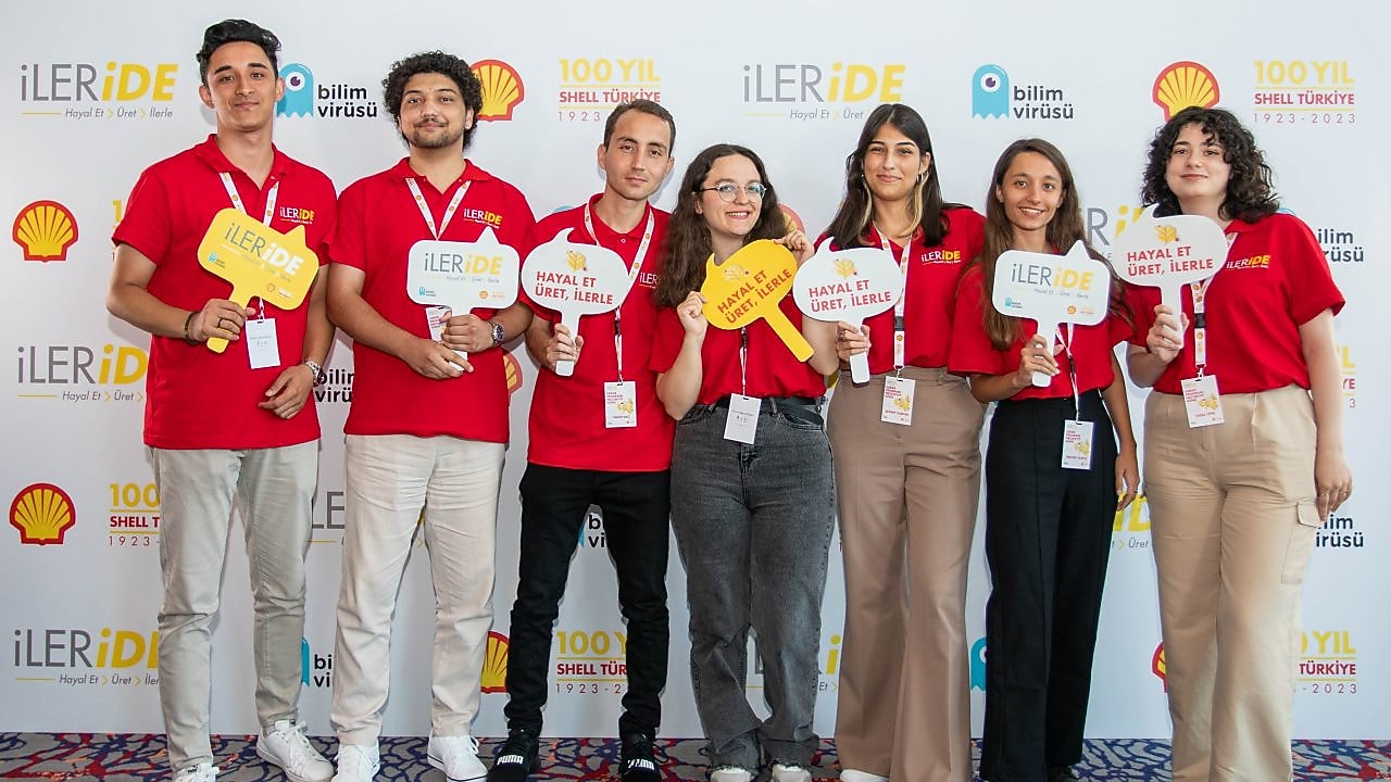 İLERİDE programı katılımcıları