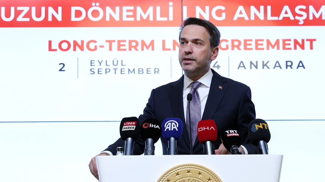 Türkiye Cumhuriyeti Enerji ve Tabii Kaynaklar Bakanı Alparslan Bayraktar.