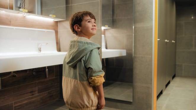 Shell, Temiz Tuvalet Deneyimini Bir Büyüme Hikayesiyle Ekranlara Taşıyor