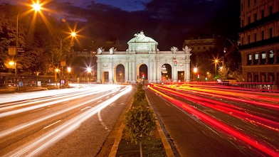 Gece Puerta de Alcala