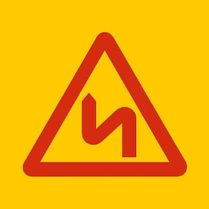 virajlı yol tabelası