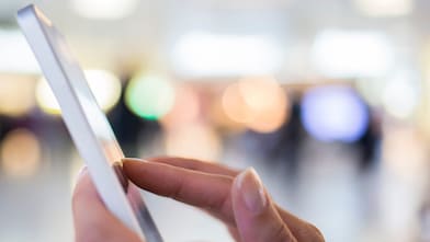 Shell Recharge Türkiye Sıkça Sorulan Sorular sayfamızdan hesabınız, şarj işlemleriniz, şarj hizmeti alabileceğiniz istasyonlarımız, fatura ve ödeme işlemleriniz ve güvenlik ile ilgili merak ettiğiniz tüm soruların cevaplarına kolaylıkla ulaşabilirsiniz. 